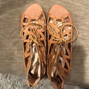 Women’s brown lace up sandals sz 10